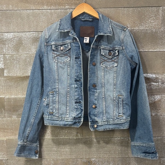 Abercrombie & Fitch Jean Trucker Jacket size M - Picture 1 of 12